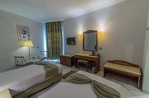 DEXON ROMA HOTEL