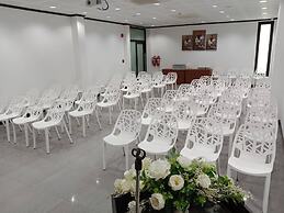 Lux Boutique Hotel