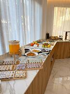 The Honeycomb Boutique Hotel