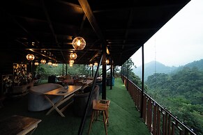 Mudras Grove Resort
