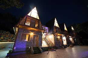 Mudras Grove Resort
