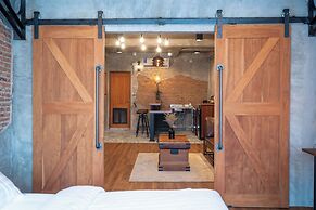 House of Machine Boutique Hotel