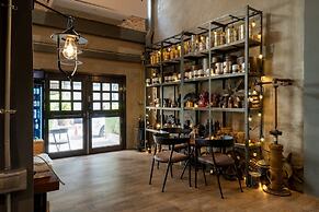 House of Machine Boutique Hotel