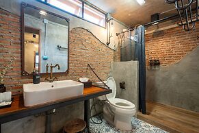 House of Machine Boutique Hotel