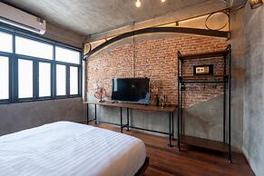 House of Machine Boutique Hotel