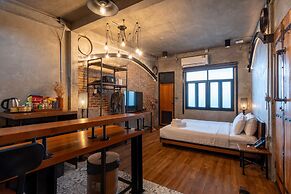 House of Machine Boutique Hotel