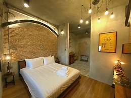 House of Machine Boutique Hotel