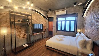 House of Machine Boutique Hotel