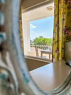 Abelia Hotel