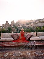 Escape Cave Suites