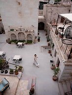 Escape Cave Suites