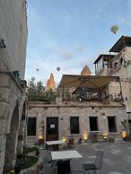 Escape Cave Suites