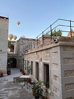 Escape Cave Suites
