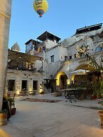 Escape Cave Suites