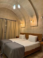 Escape Cave Suites
