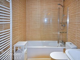 Admiral's Quarter Apartment 5
