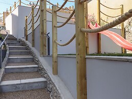 Bradley House