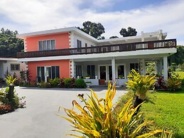 Ocean Heart Hotel