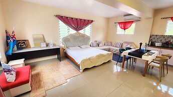 Ocean Heart Hotel