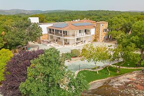 Paghe Eco Luxury Experience