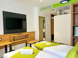 Hotel MG Poniente