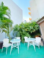 Green Oasis Hotel