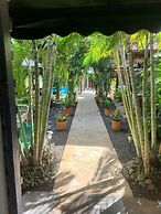 Green Oasis Hotel