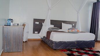 The Candela Hotel