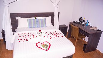 The Candela Hotel