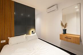 Aglon Twin's Hotel