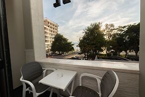 Aglon Twin's Hotel