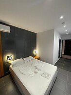 Aglon Twin's Hotel