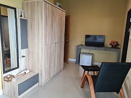 The Lantern Suites
