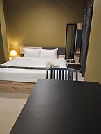 The Lantern Suites