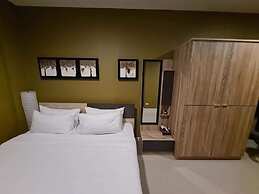 The Lantern Suites