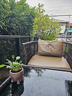 The Lantern Suites