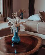 NIKEN BEACHFRONT HOTEL