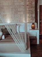 NIKEN BEACHFRONT HOTEL