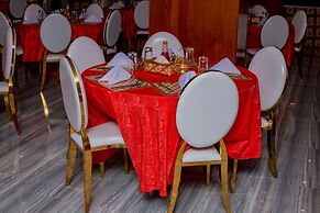GR COMFORT HOTEL