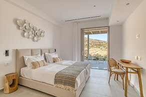 Lily Rock Villa
