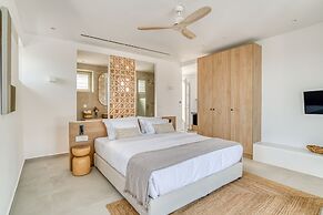 Lily Rock Villa