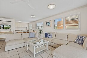 Riverdance Apt 8