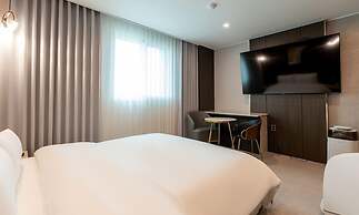 Jecheon Hound Hotel