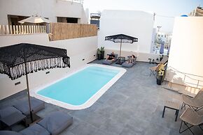 Aidani Luxurious Rooms