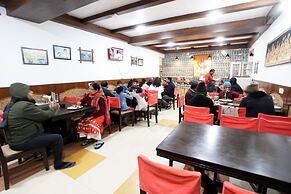 Hotel Aroma Nainital