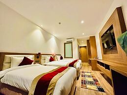 Asian Buddha Hotel