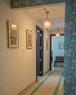 35 Sahakar Suites