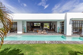 Villa Maje by Alfred in Bali