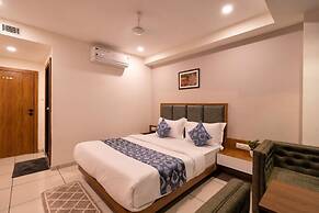 Hotel Royal Crown