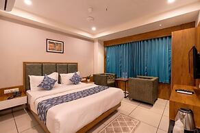 Hotel Royal Crown